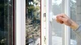 Serramenti in PVC vs alluminio: quale scegliere nel 2025