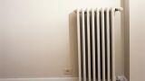 Macchie dietro i termosifoni: perché compaiono e come evitarle nel tempo