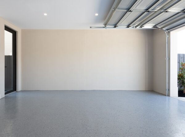 Proprietario di un solo box auto in condominio: quali spese condominiali deve pagare?